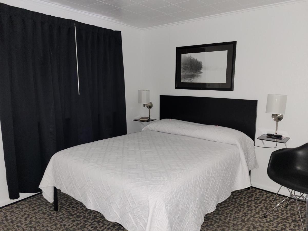 Rocket Motel Custer Luaran gambar