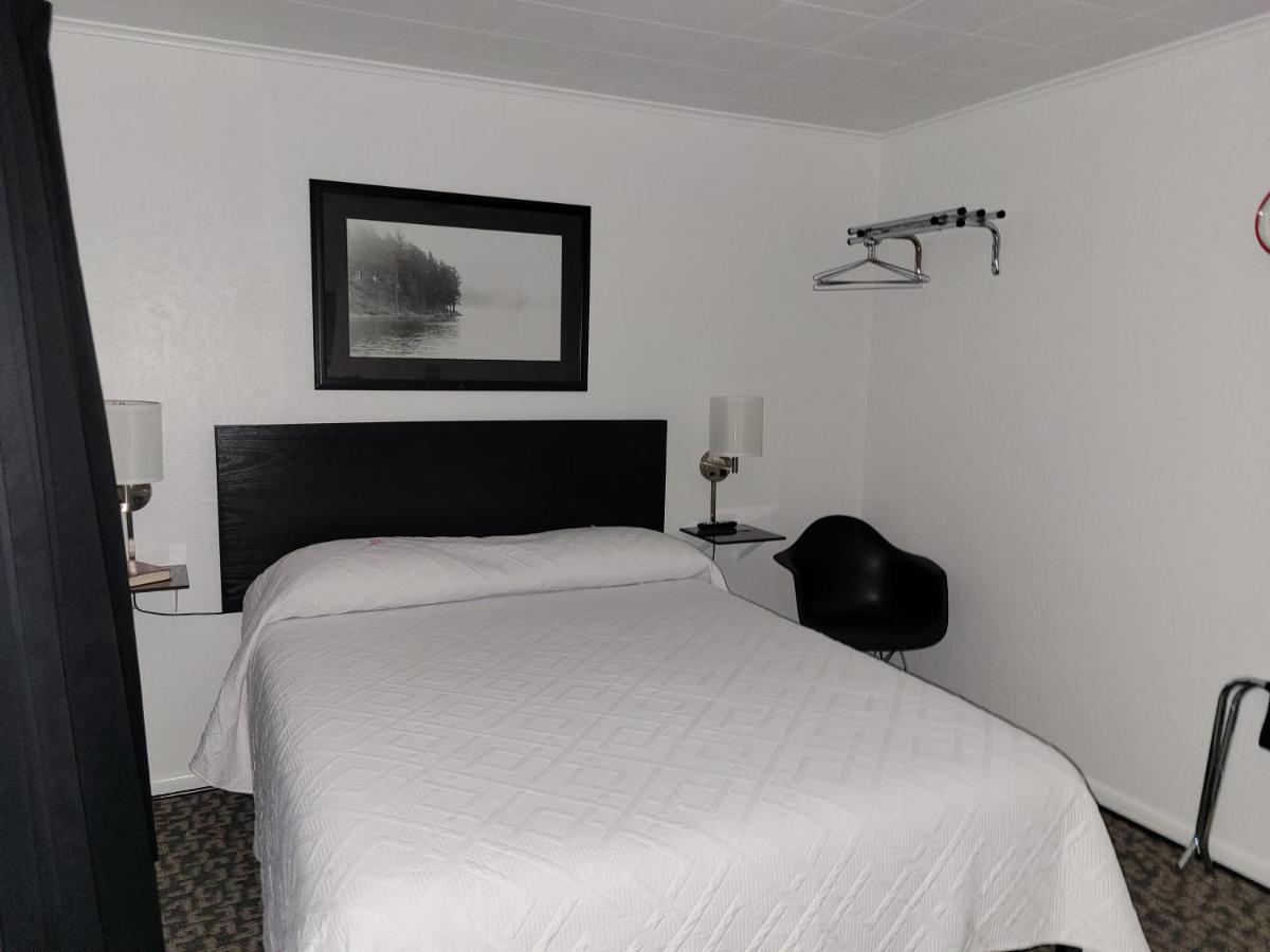 Rocket Motel Custer Luaran gambar