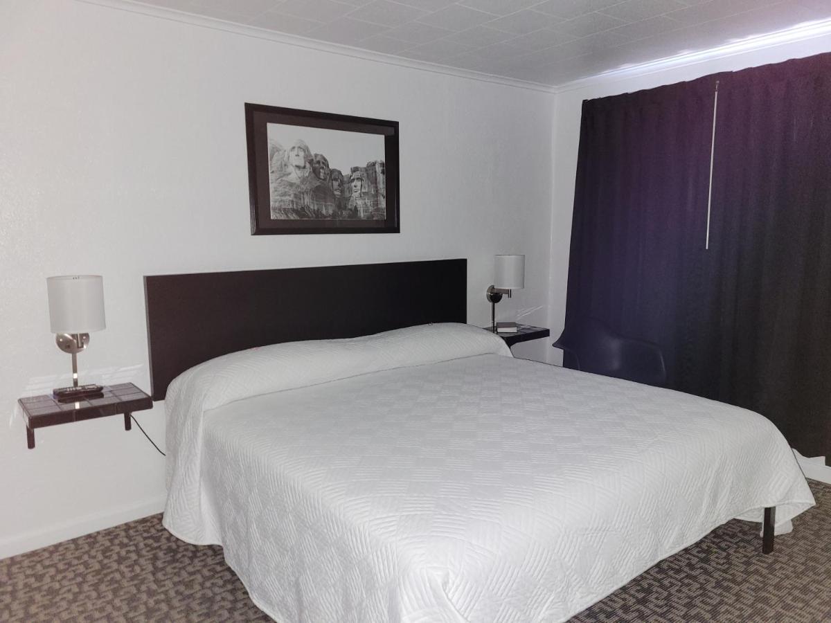 Rocket Motel Custer Luaran gambar