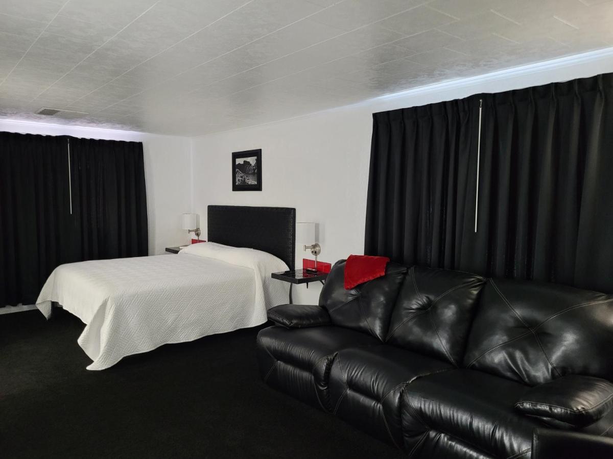 Rocket Motel Custer Luaran gambar