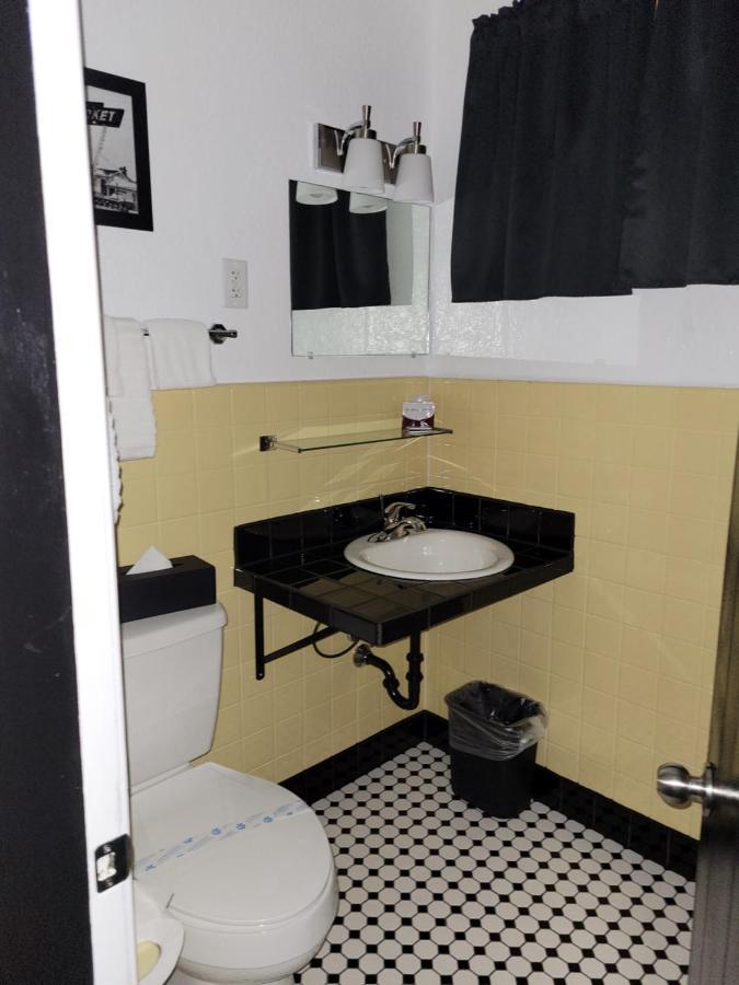 Rocket Motel Custer Luaran gambar