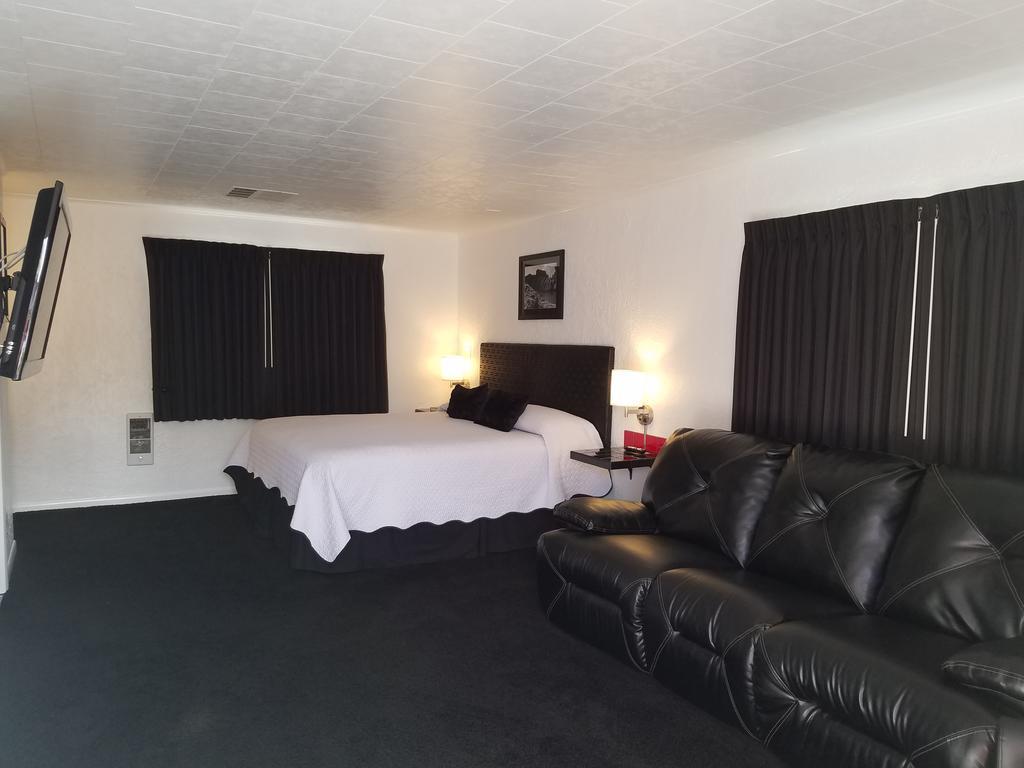 Rocket Motel Custer Luaran gambar