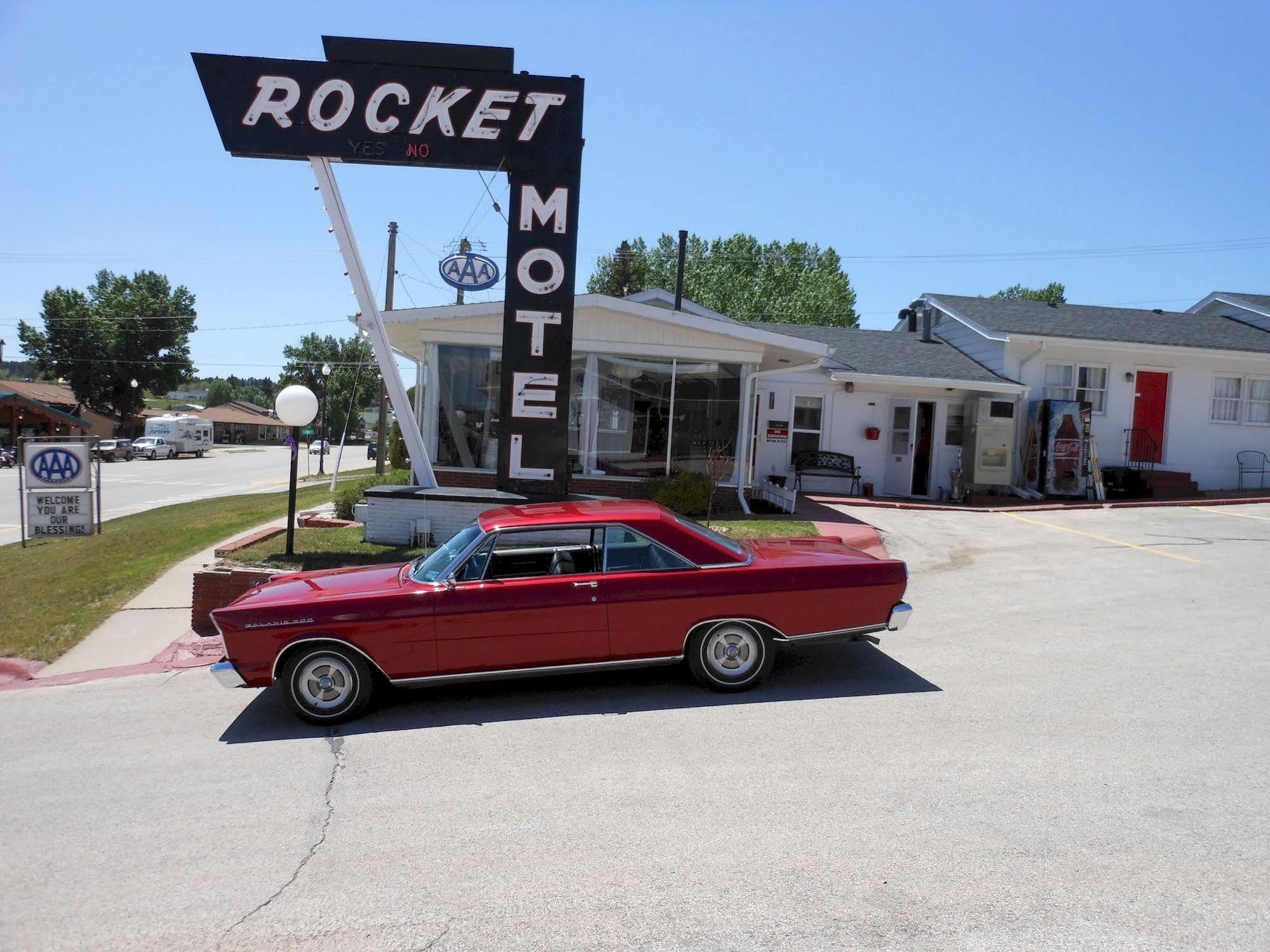 Rocket Motel Custer Luaran gambar