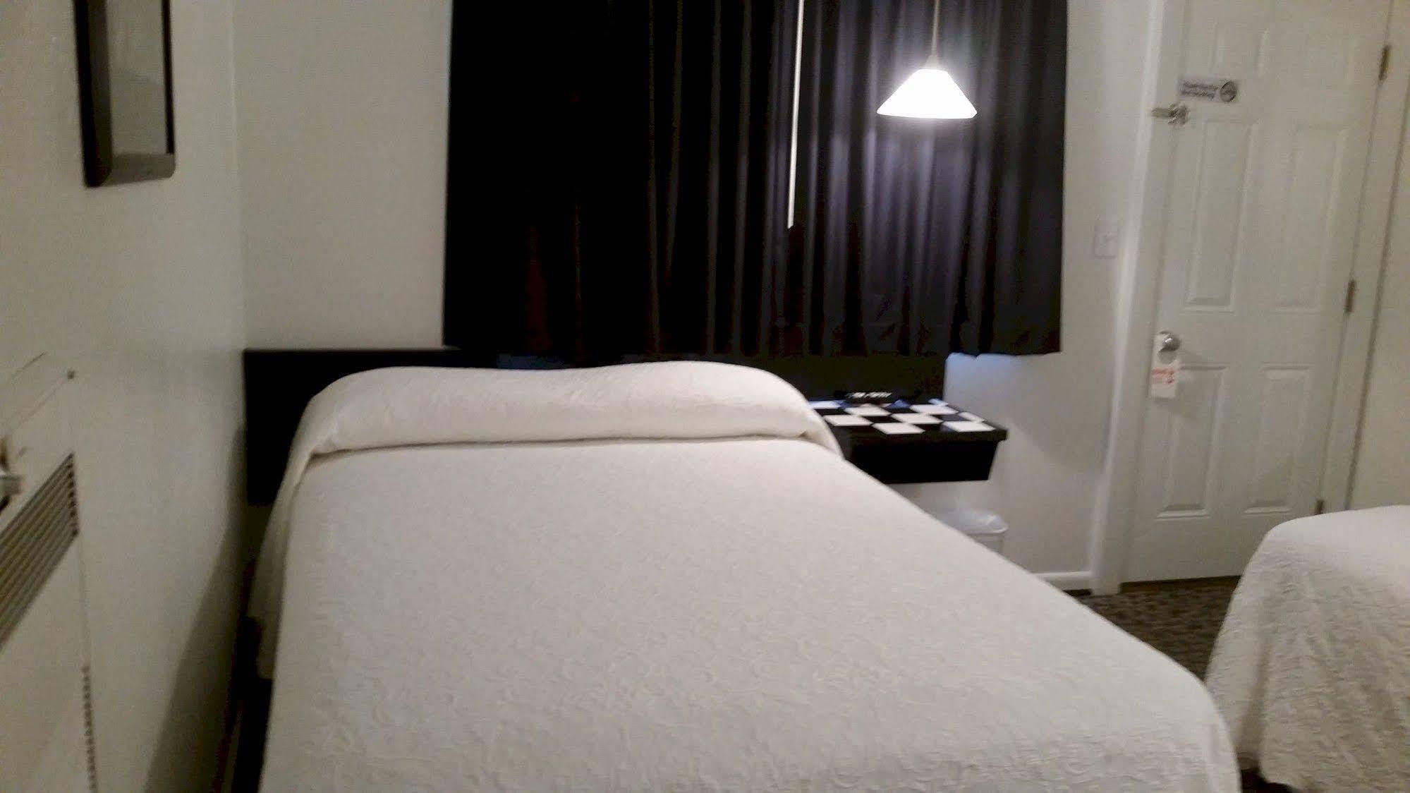 Rocket Motel Custer Luaran gambar