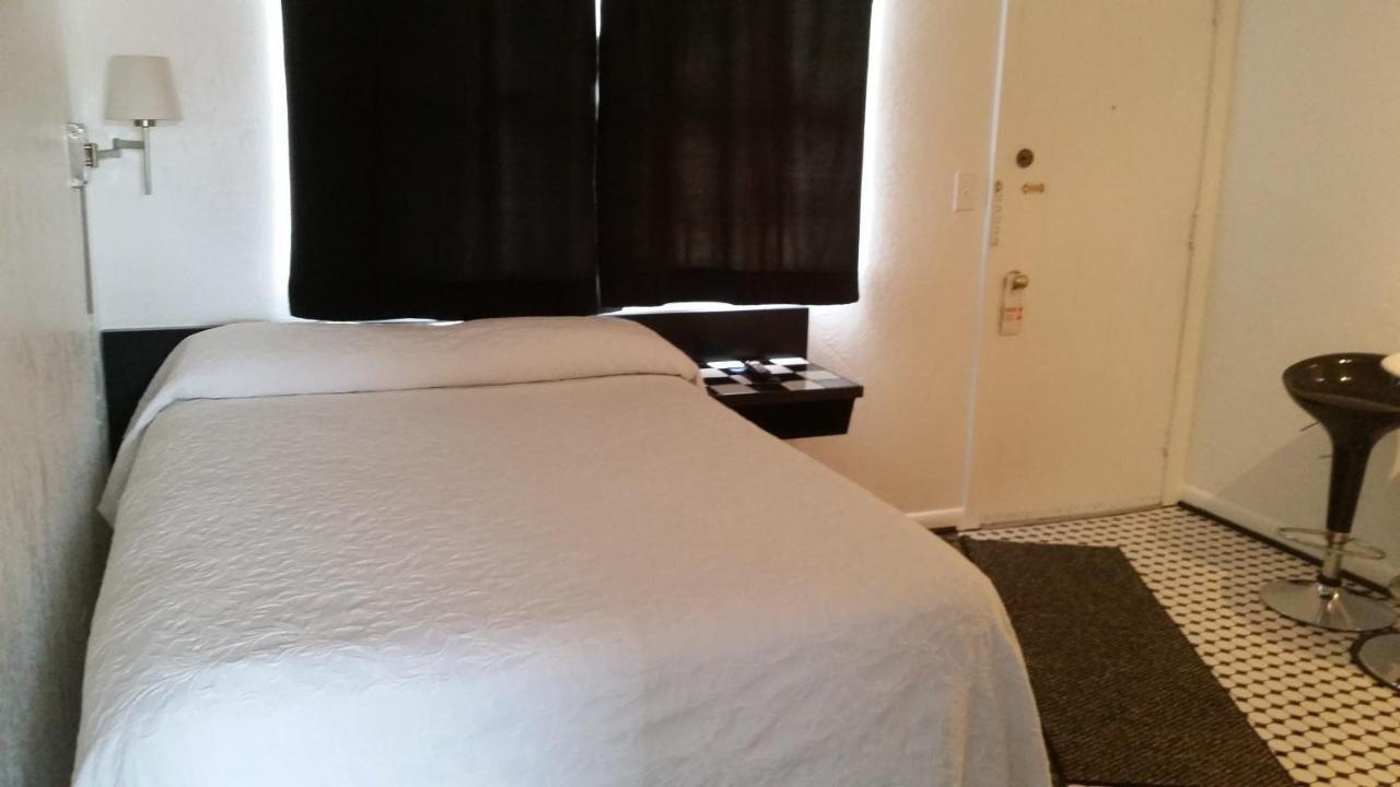 Rocket Motel Custer Bilik gambar